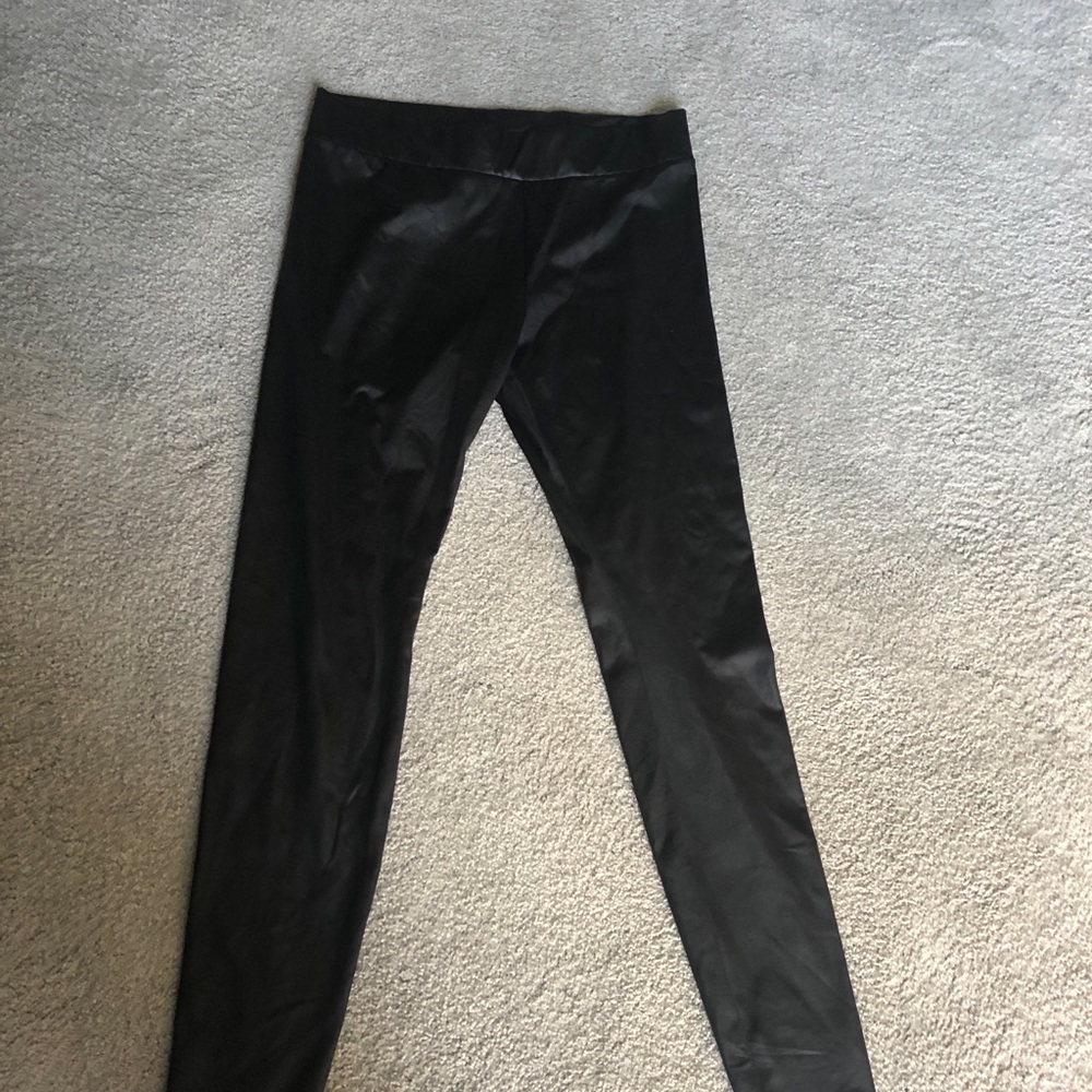 Faux leather pleather leggings
